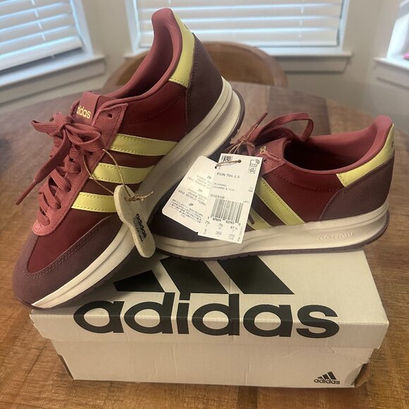 Adidas Run 70s 2.0. Women's BNIB.  Size 9 - Picture 1 of 8